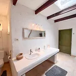 Pensión Casa Gatti - Casa Del '900 Nel Centro Di Lanzarote - Relax Tra I Vulcani Tiagua