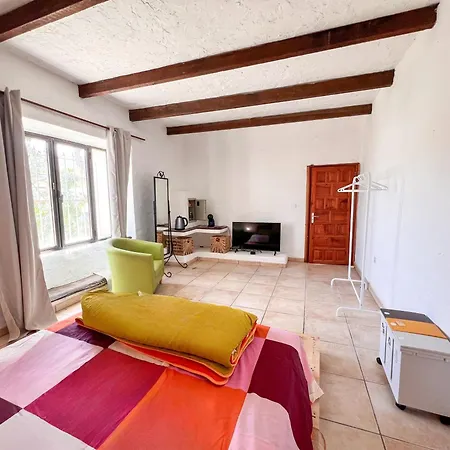 Casa Gatti - Autentica Casa Canaria Nel Cuore Di Lanzarote 게스트하우스 3*