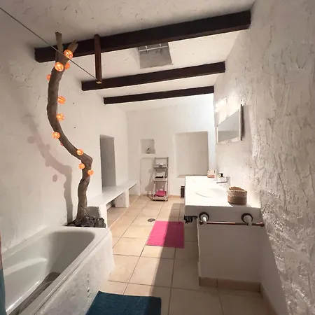 Casa Gatti - Casa Del '900 Nel Centro Di Lanzarote - Relax Tra I Vulcani 3*