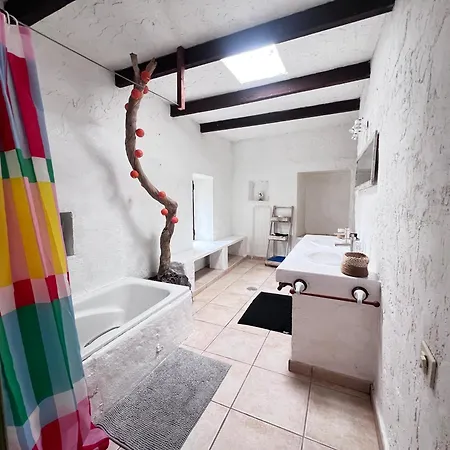 Casa Gatti - Casa Del '900 Nel Centro Di Lanzarote - Relax Tra I Vulcani 3*