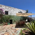 Casa Gatti - Casa Del '900 Nel Centro Di Lanzarote - Relax Tra I Vulcani Тьягуа
